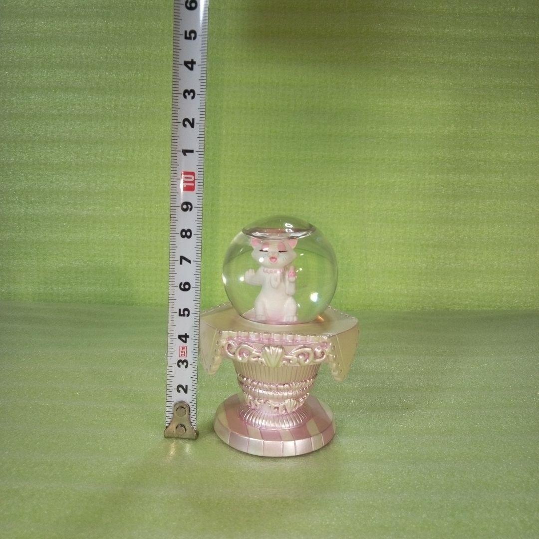 Hong Kong　DISNEYLAND　スノードーム　マリーちゃん？　レア希少