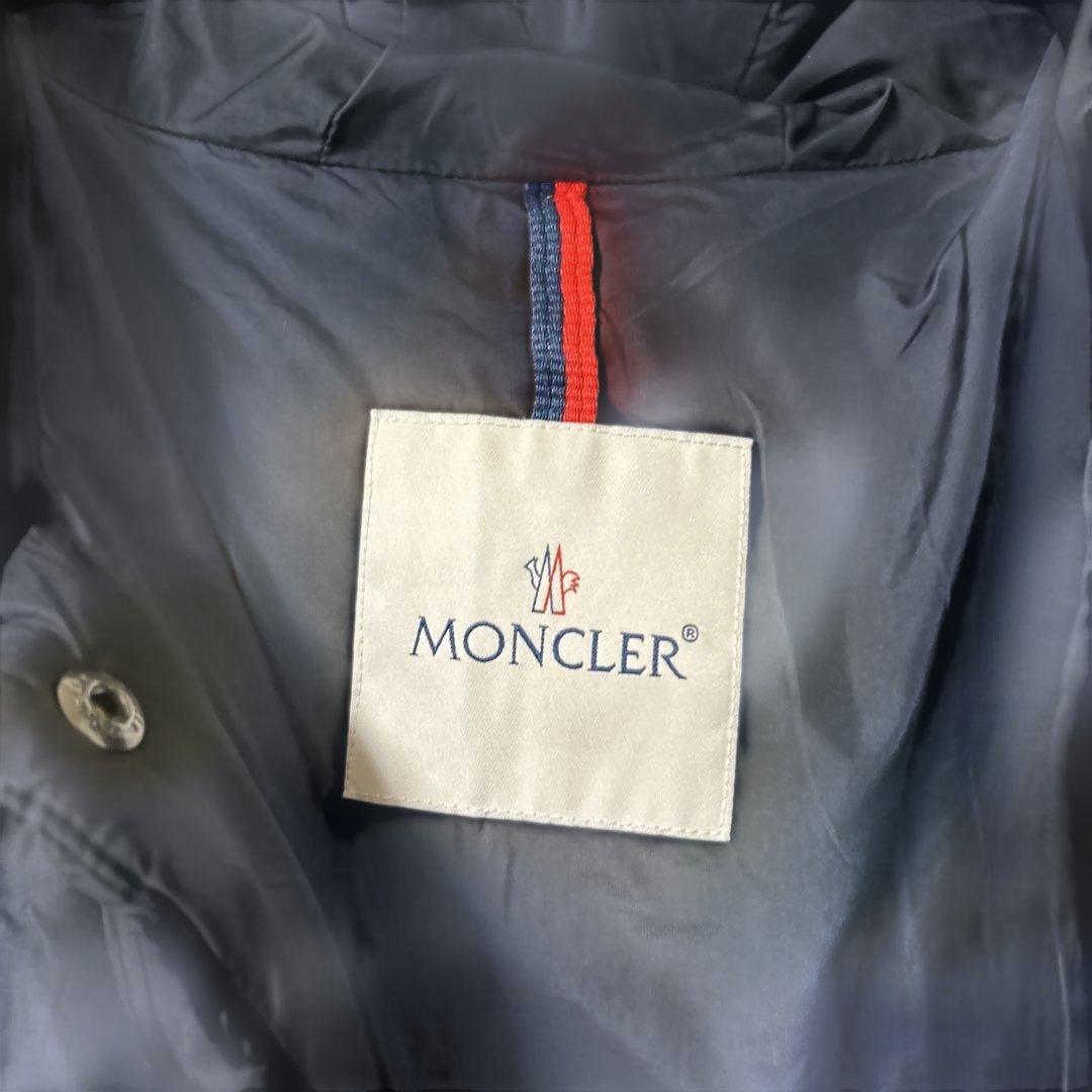 モンクレールダウン　ネイビー