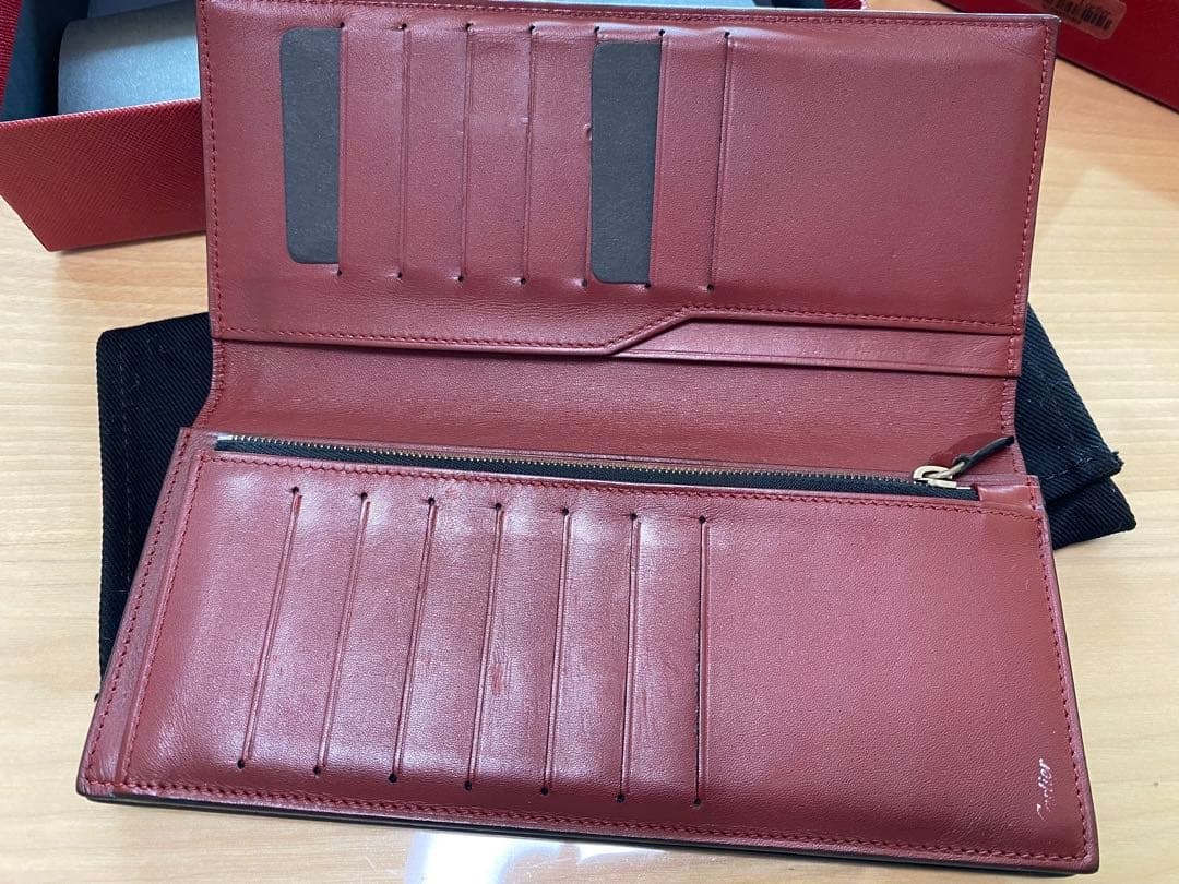 Cartier カルティエ　希少 二つ折り 長財布 ブラック 黒