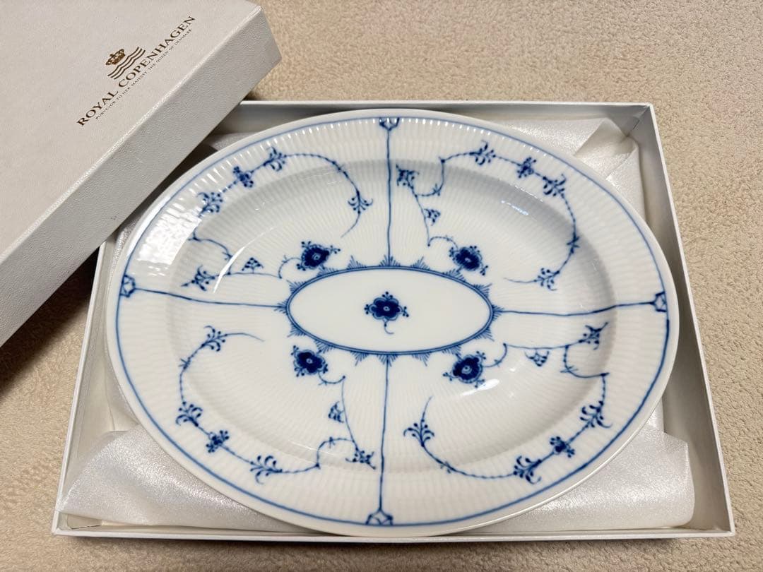 ロイヤルコペンハーゲン ブルーフルーテッドプレイン オーバルディッシュ