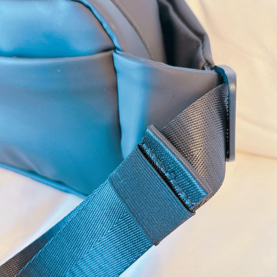 QUICKPACK クイックパック　ボディバッグ