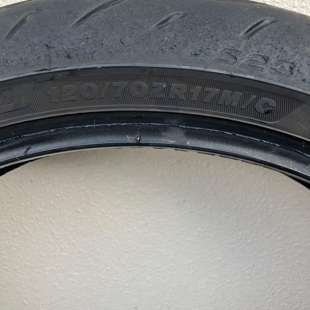 オンロードタイヤ スポーツ用