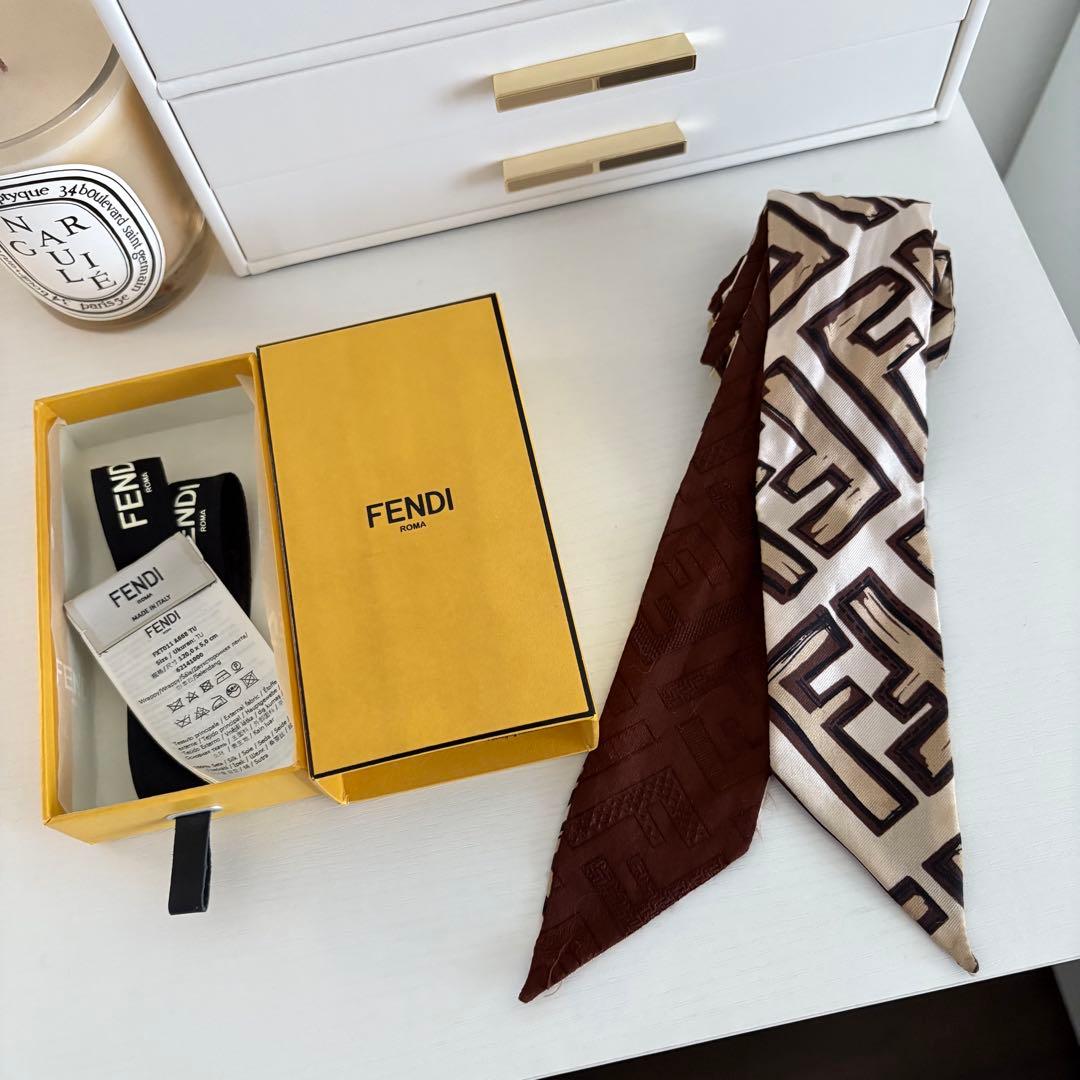FENDI フェンディ ラッピー バンドゥ　スカーフ FF ズッカ