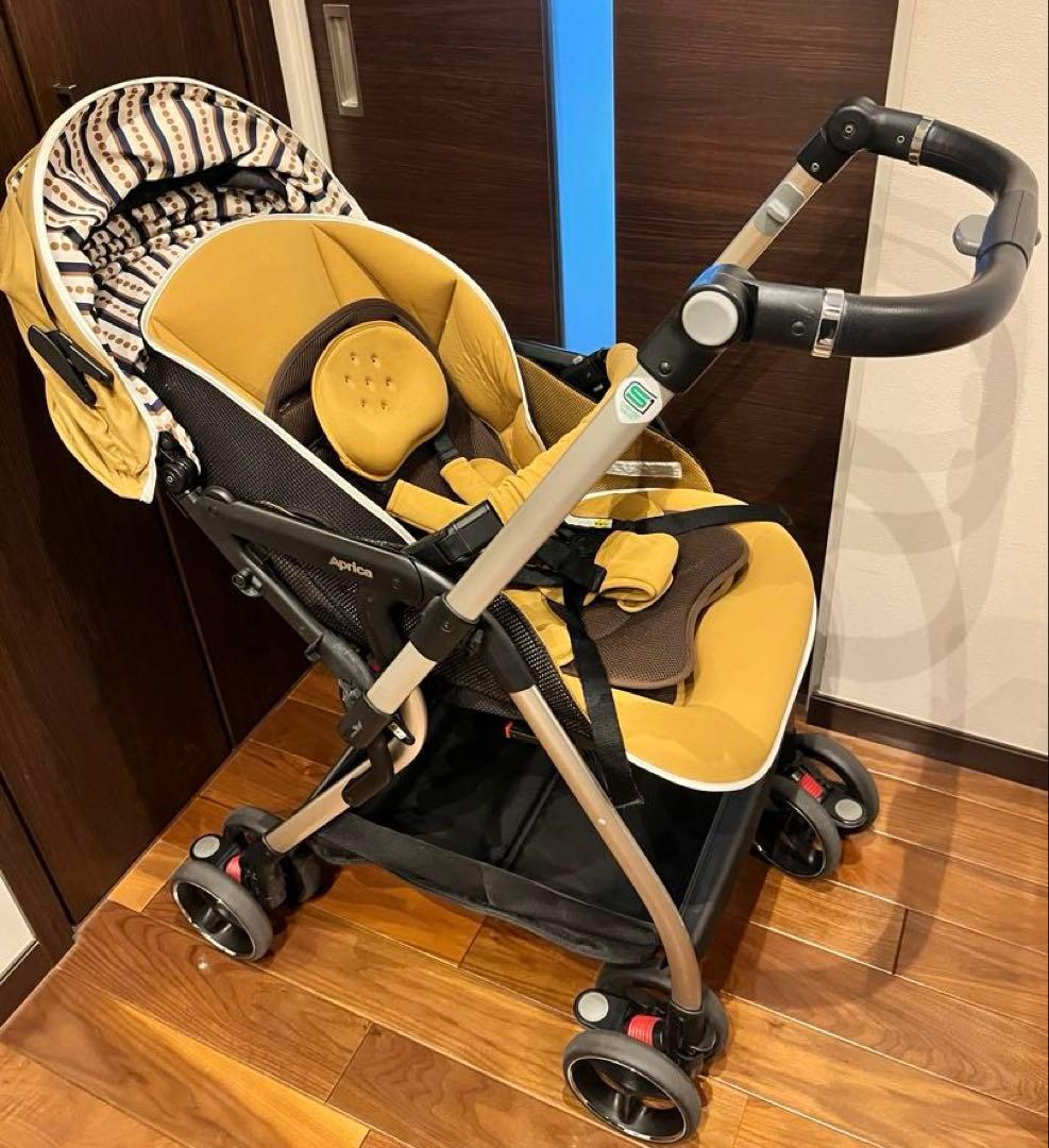 [送料無料 美品]Apricaベビーカーオプティアクッション　マスタードゴールド