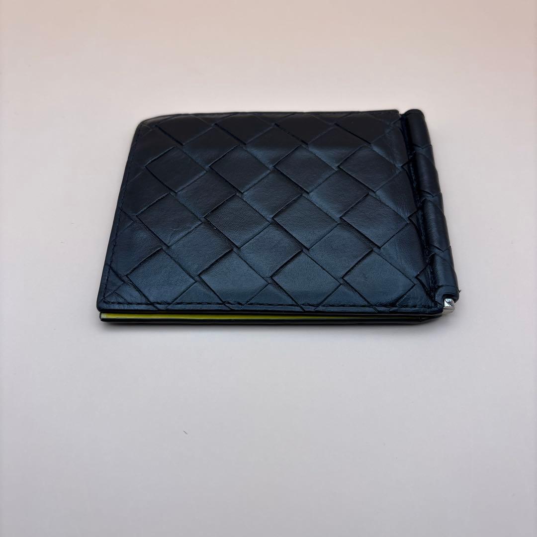 ◆正規品◆近年モデルボッティガヴェネタ二つ折り マネークリップ