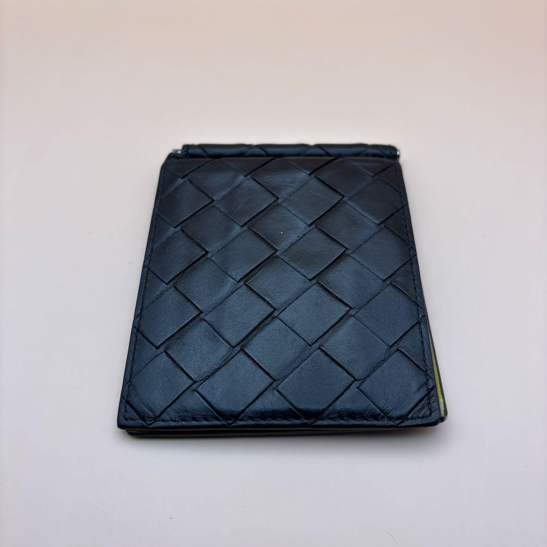 ◆正規品◆近年モデルボッティガヴェネタ二つ折り マネークリップ