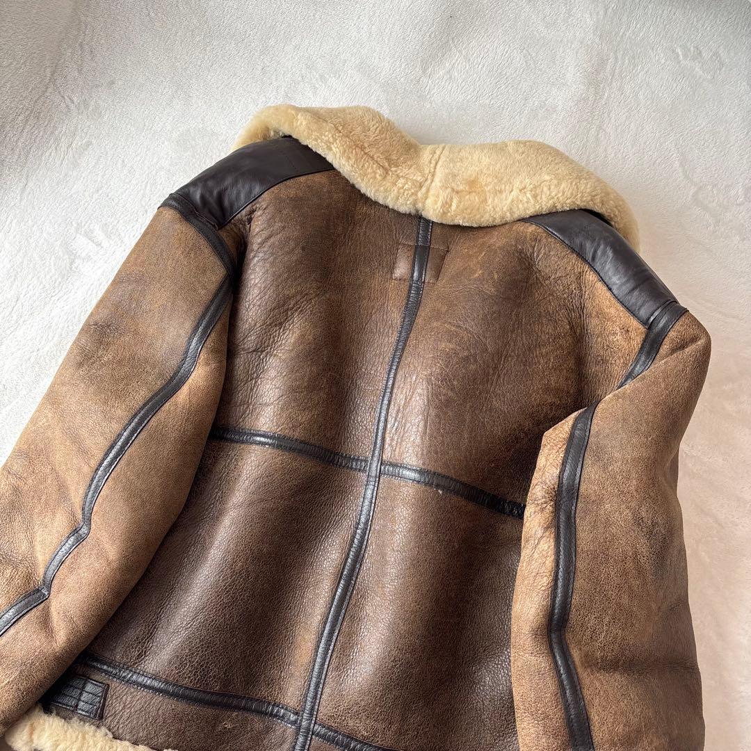 【美品】アヴィレックス　ムートンジャケット　フライトジャケット　羊革　38