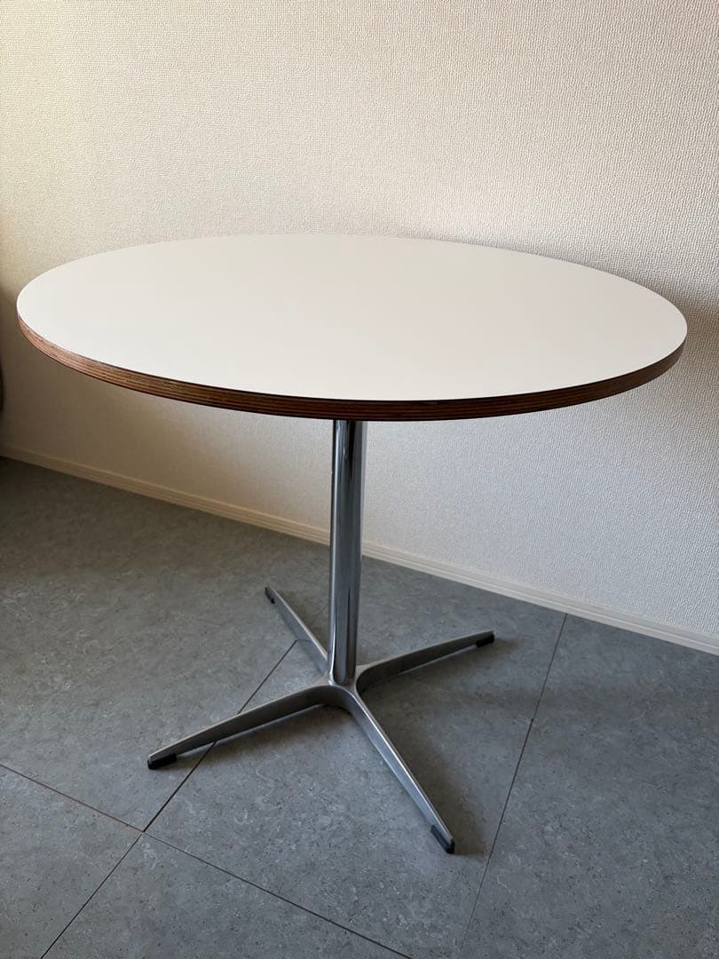 美品 カフェテーブル 円形 直径80cm