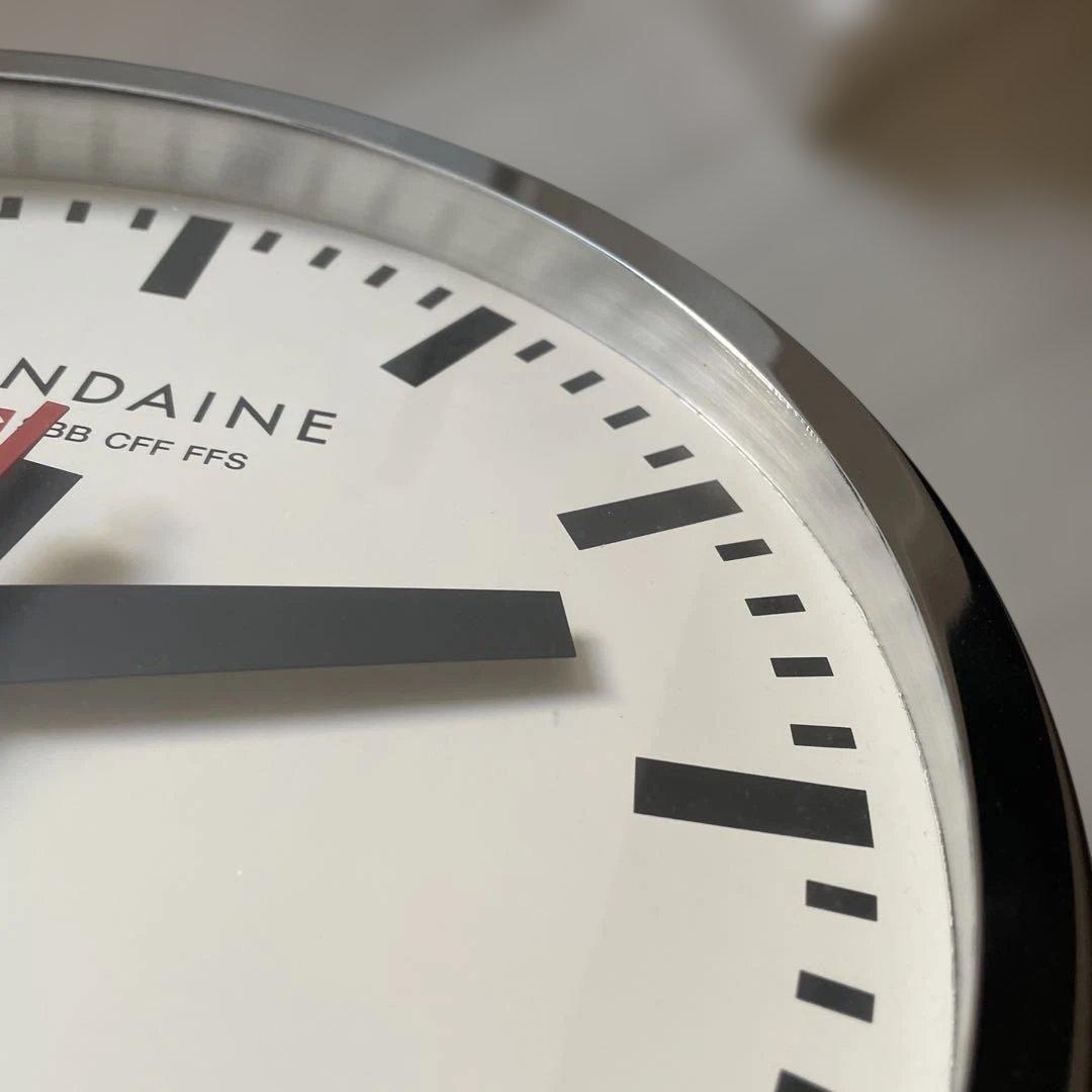 モンディーン MONDAINE 掛け時計 ウォールクロック 台座付き