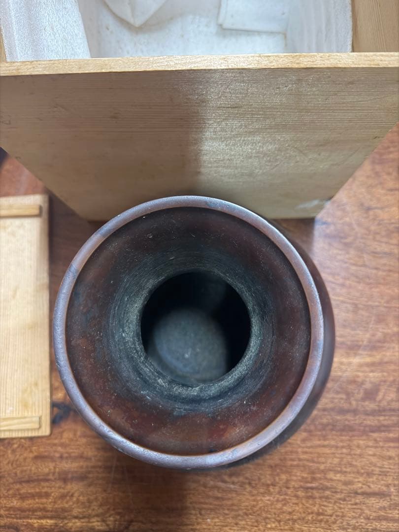 新品未使用　最高級　金属？花瓶　美術工芸