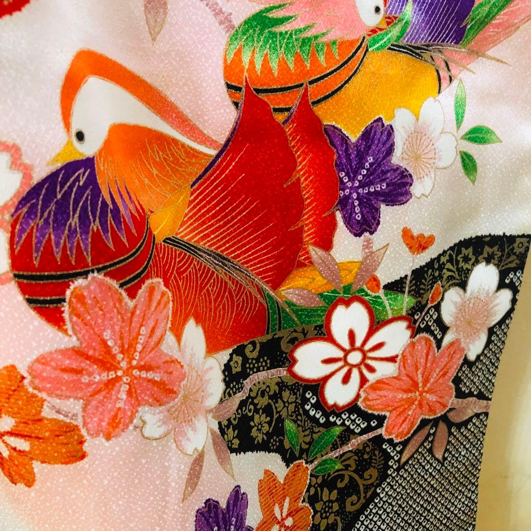 七五三7歳❣️人気赤地黒ぼかし柄❣️古典柄鴛鴦花々金彩煌びやか際立つ完全フルセット❣️