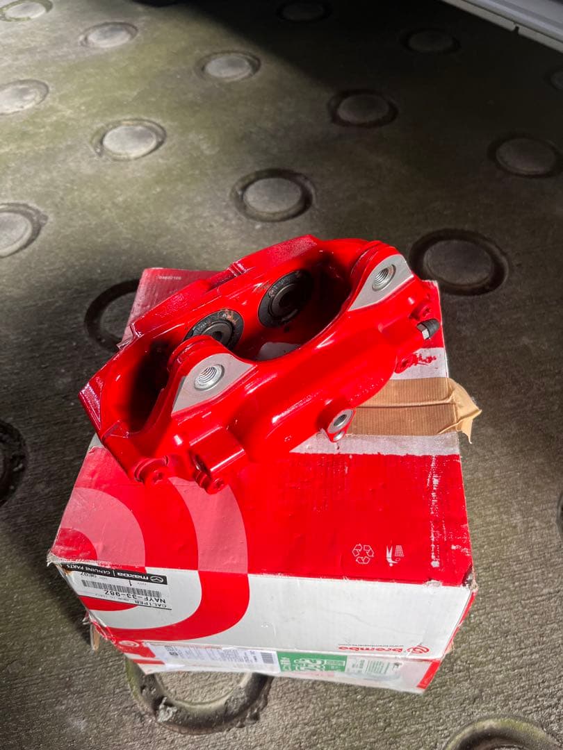 NDロードスター RF 純正ブレンボ キャリパー brembo 赤 片側