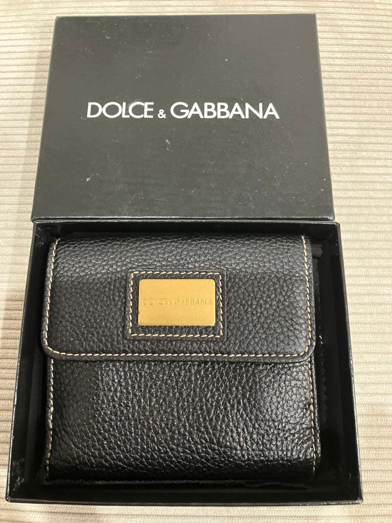 DOLCE & GABBANA ブラック二つ折り財布