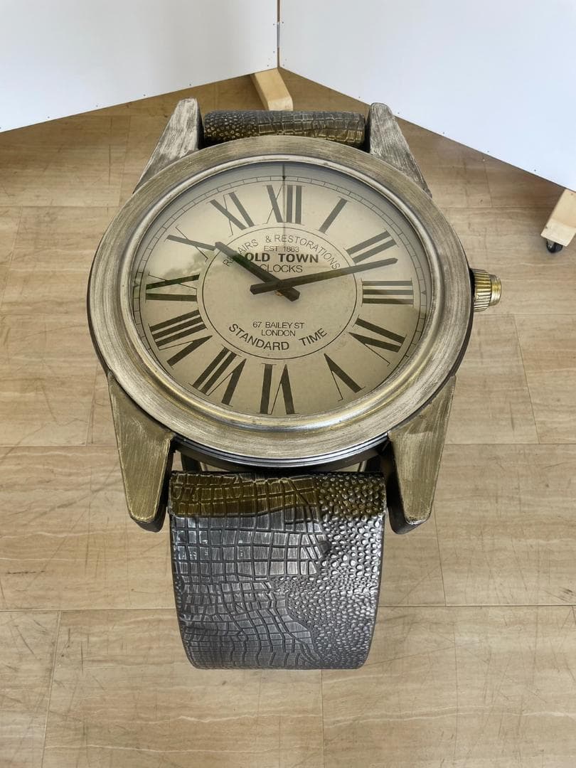 腕時計風　サイドテーブル　インダストリアル　ヴィンテージ　カフェ風　時計　個性的