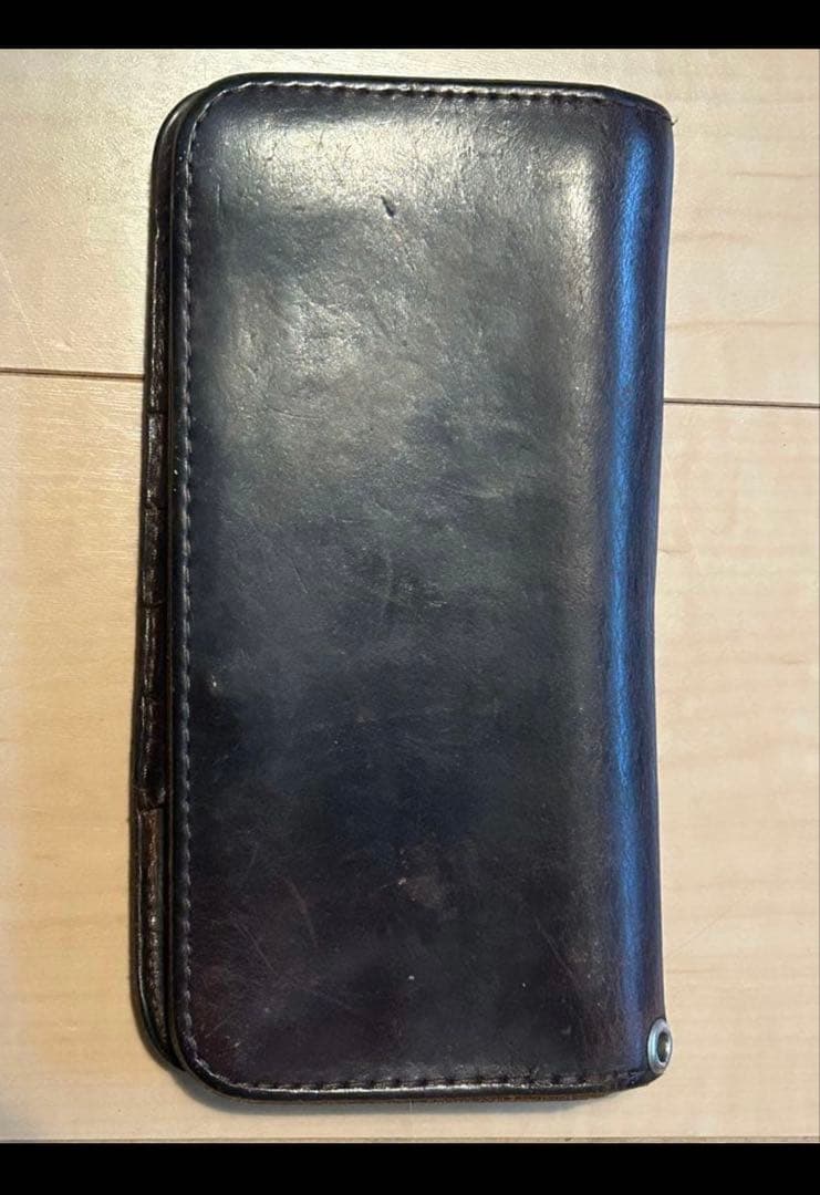 HTC スタッズウォレット　フラワースタッズ　30日まで値下げ