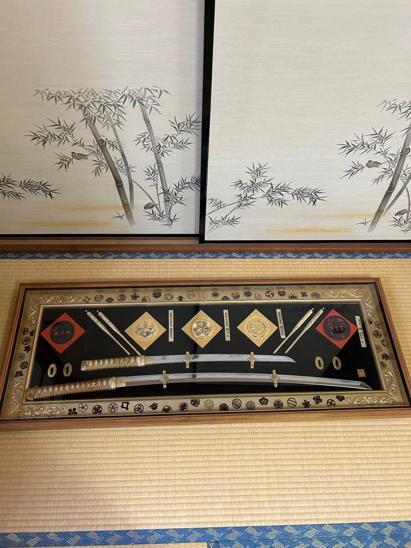 織田・豊臣・徳川　武家三大家紋　模造刀 レプリカ 額入り 松庵