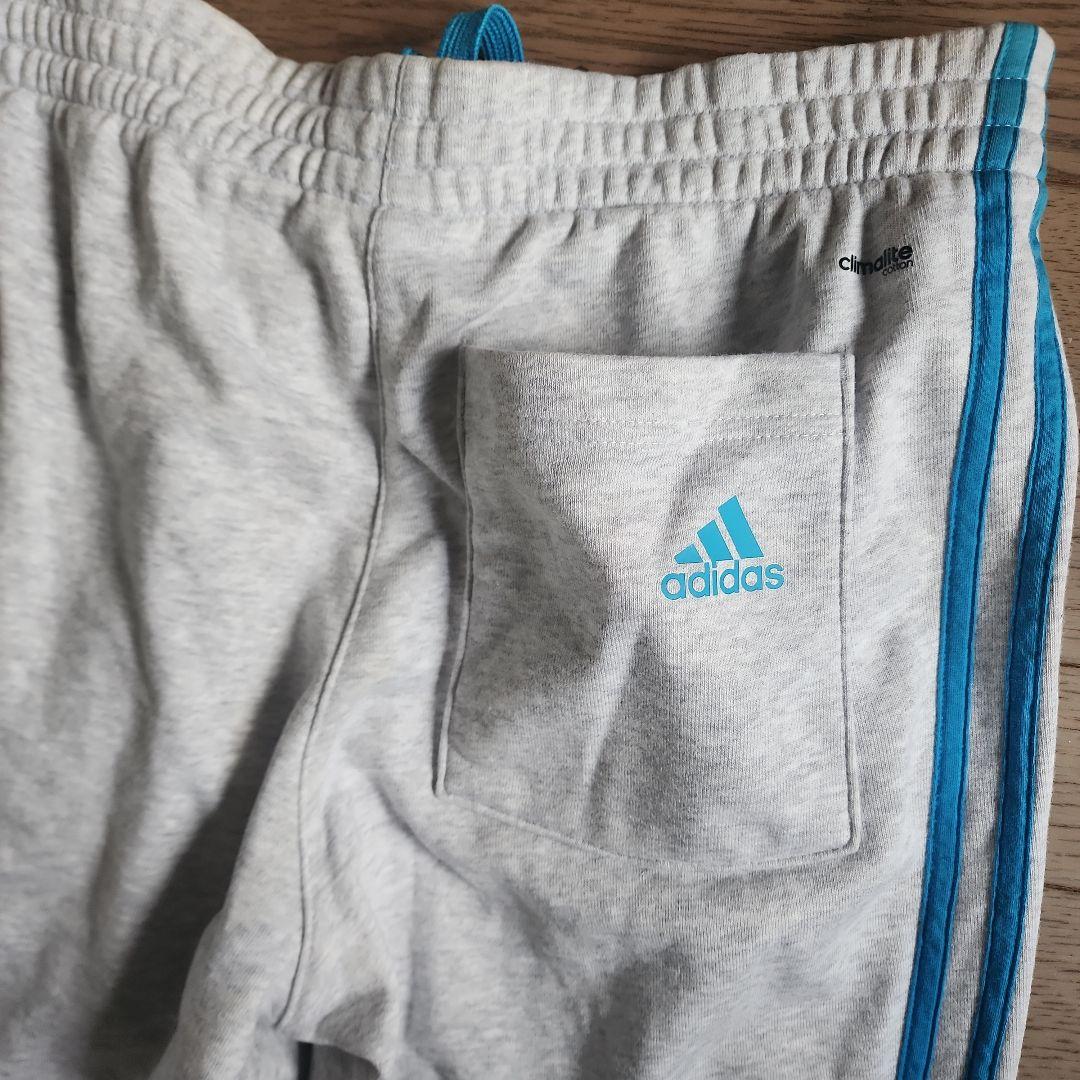 アディダス スウェットパーカー ジャージ 上下セット