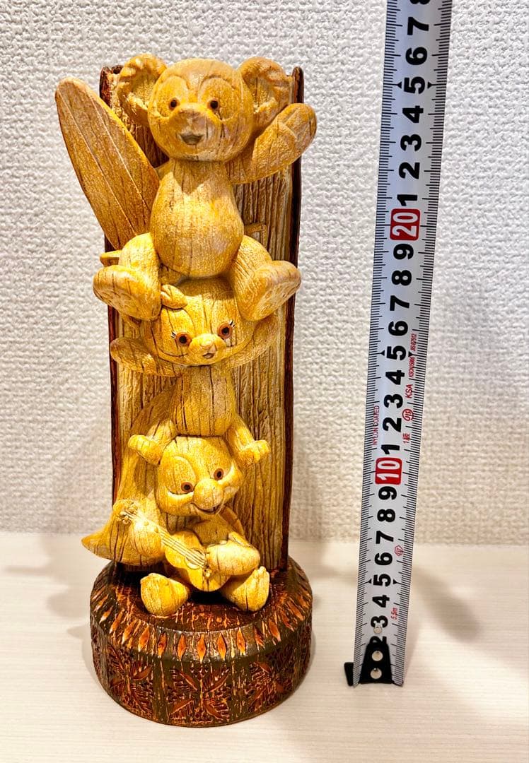 ハワイ　アウラニディズニー限定ダッフィー&フレンズ木彫風置物