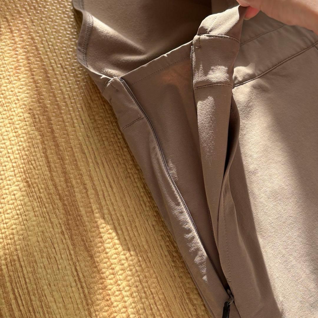 ★よち★【新品未使用品】ノースフェイス マタニティ オーバーオール SM