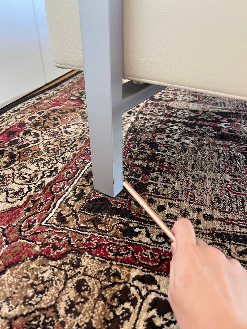 2/8まで　センプレ　フローティングソファSEMPRE ホワイトレザー　1人掛け