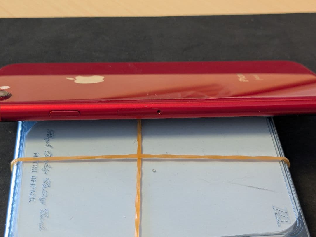 Apple iPhone 8 レッド 4.7インチ 64GB