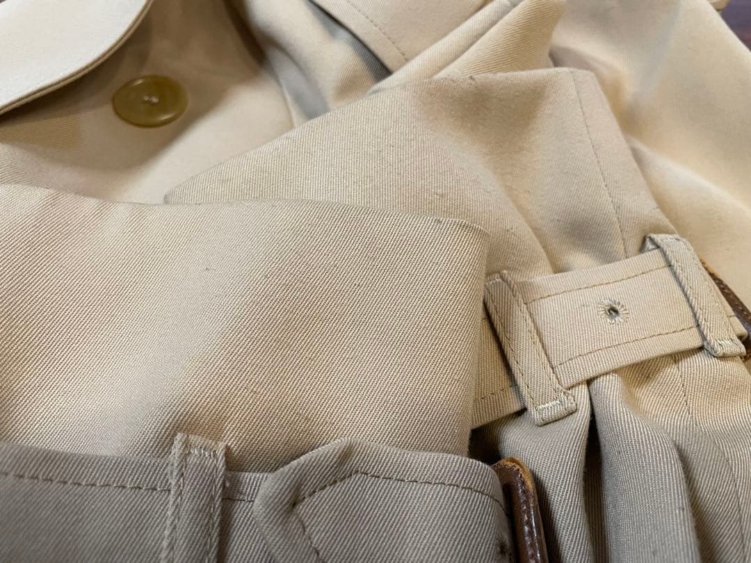 【レア！】Aquascutum アクアスキュータム　ベージュ トレンチコート