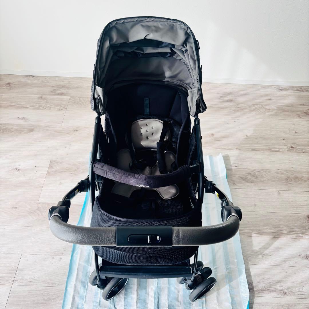 アップリカ オプティアクッショングレイス A型ベビーカー　両対面