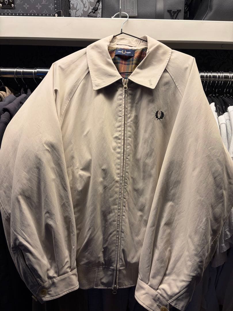 FRED PERRY フレッドペリー ライトベージュ ジップアップジャケット