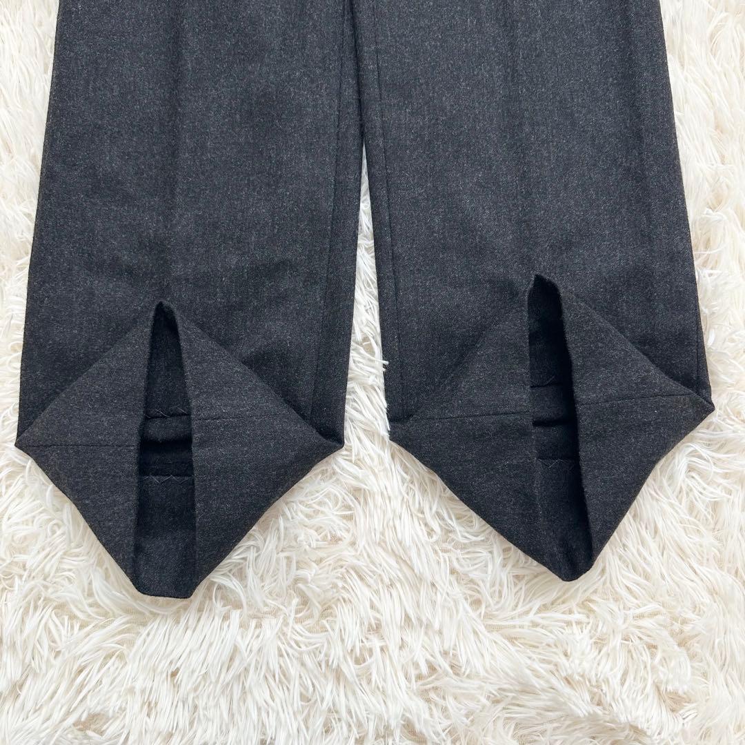 美品✨アルマーニコレツォーニ　カシミヤ混　大きいサイズ パンツスーツ　黒系