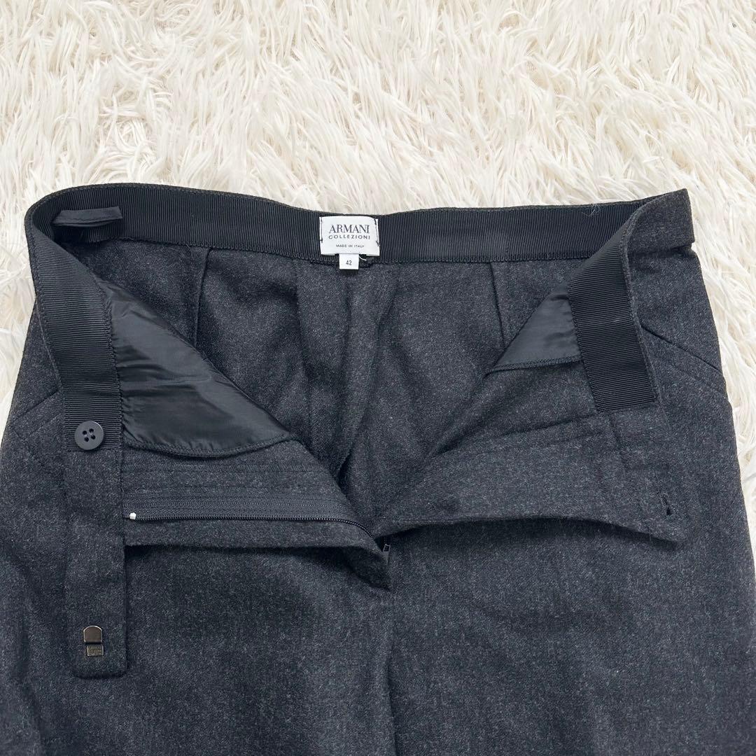 美品✨アルマーニコレツォーニ　カシミヤ混　大きいサイズ パンツスーツ　黒系