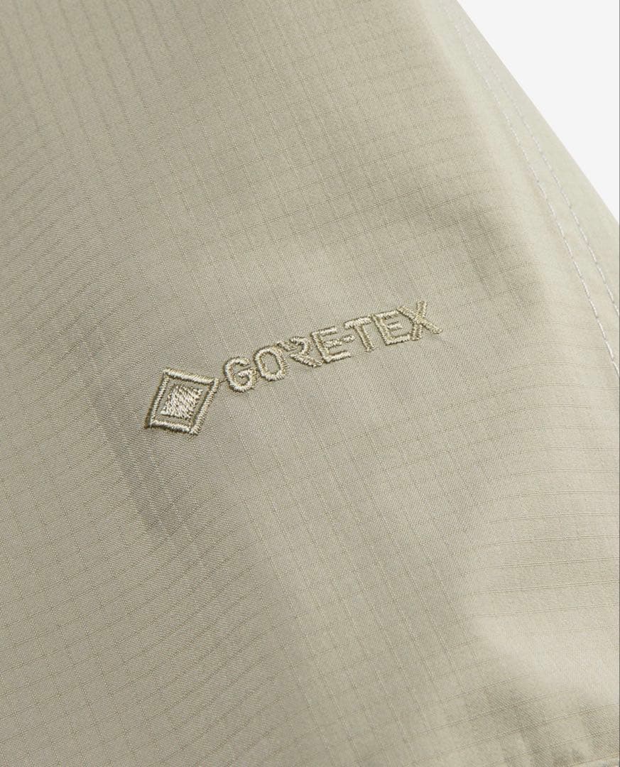 Eggtomatolionハイカーズジャケット