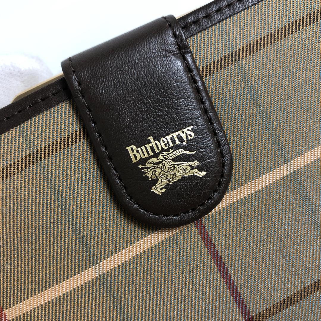 【未使用保管品】8F290/バーバリー/二つ折り財布/チェック/茶/ブラウン