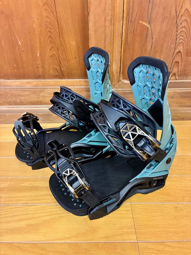 サロモン　ハイランダー　Mサイズ　24-25 サクラハル