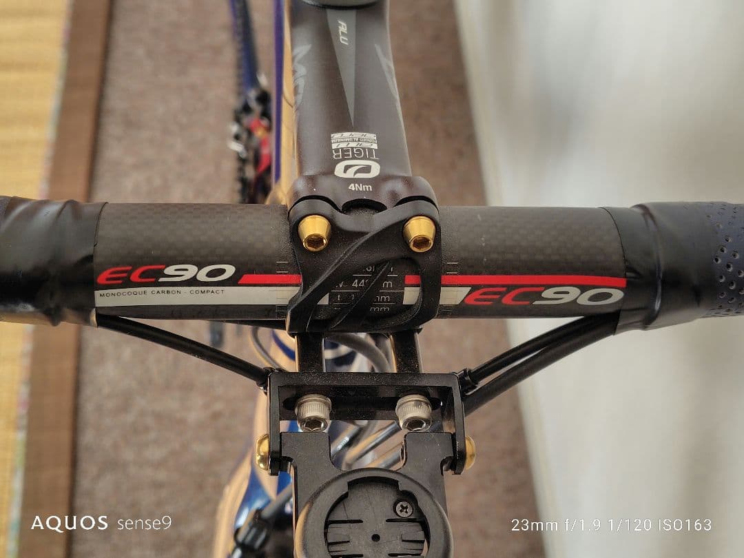 (値下げ)春から通勤、通学 PINARELLO GAN ロードバイク 105