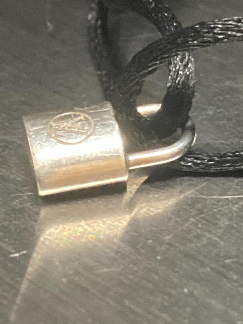 ルイヴィトン ブラスレ ロックイット フルオ ブレスレット ブラック 925