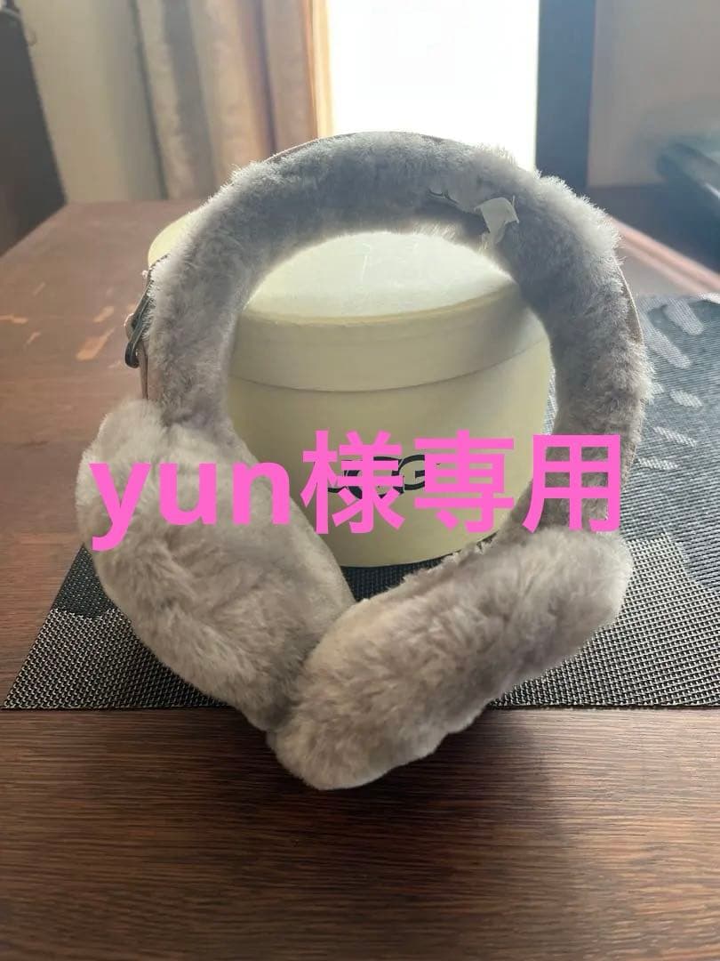 UGG イヤーマフ　耳あて