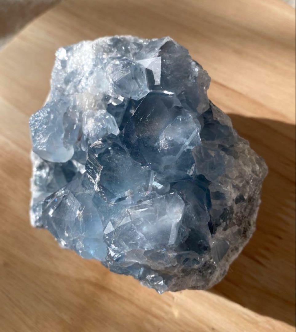 Ray stone✨️ページ　品質良き♡✨マダガスカル産　セレスタイト　原石