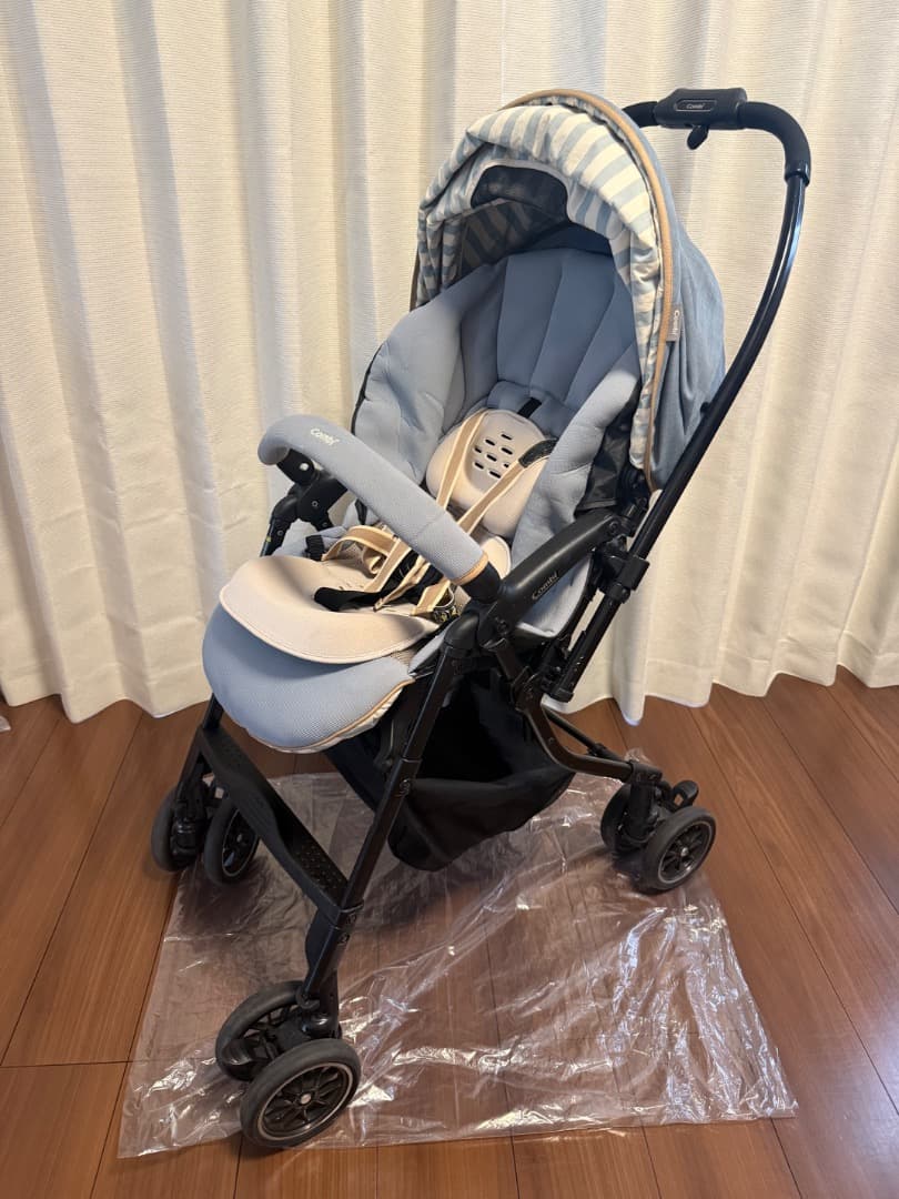 ベビーカー メチャカルハンディオート４キャス　コンビ