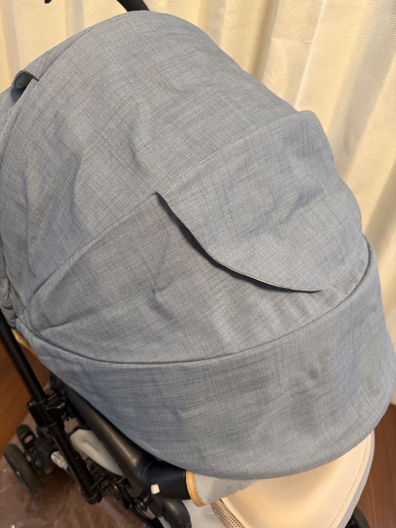 ベビーカー メチャカルハンディオート４キャス　コンビ