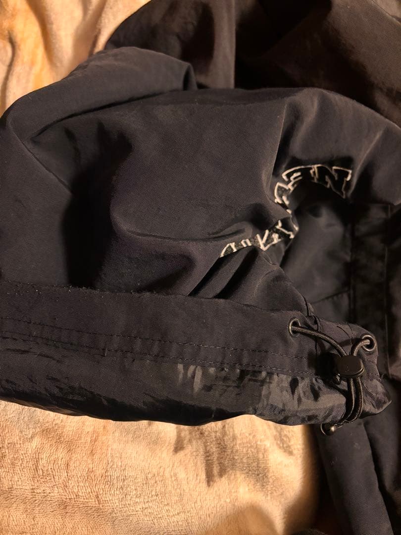 朝*6様 Supreme Old English Track Pant 25ss