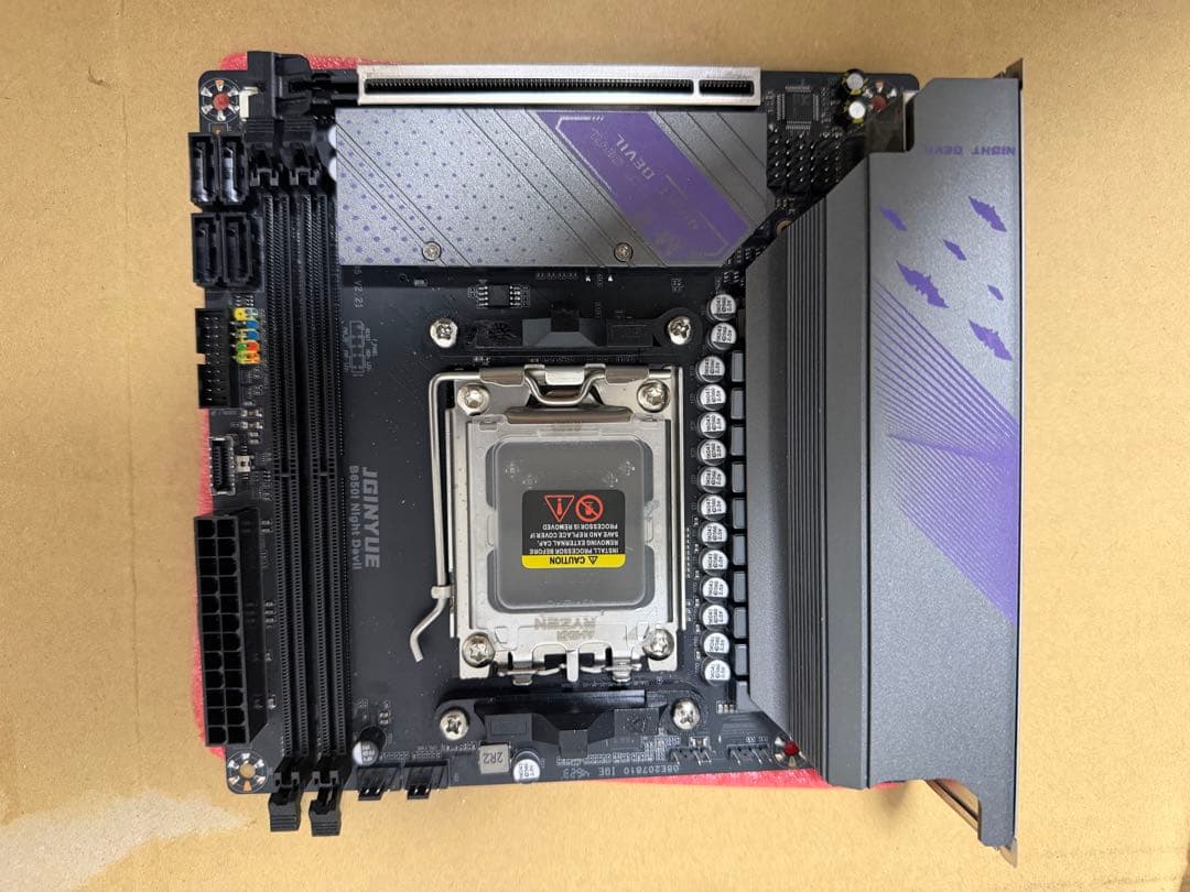 マザーボード JGINYUE B650i Night Devil AM5 mini-ITX