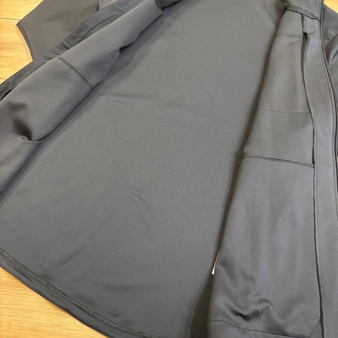 新品　アンダーアーマー　スポーツウェア ジャージ 上下セット UAアーマーニット