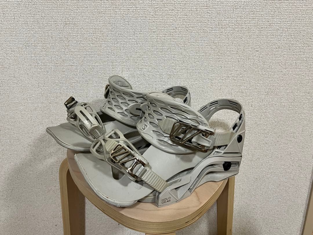 サロモン ホログラム S