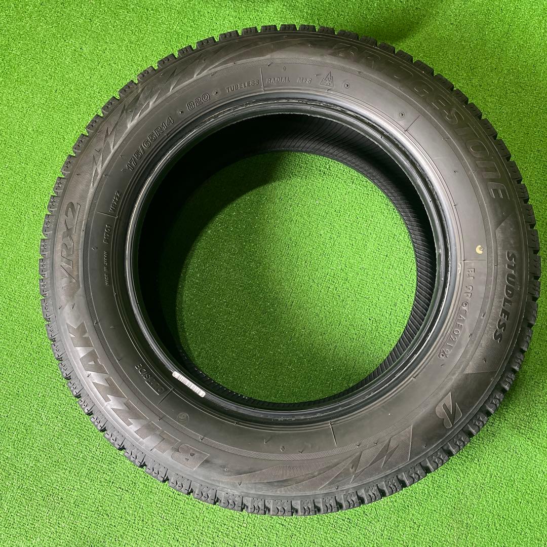 175/65R14 BS VRX2 深溝スタッドレス 送料込み！