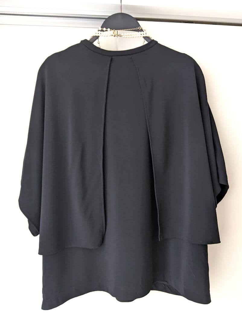 【極美品】ADOREアドーア プルオーバー ブラウス ストレッチ素材 38 黒