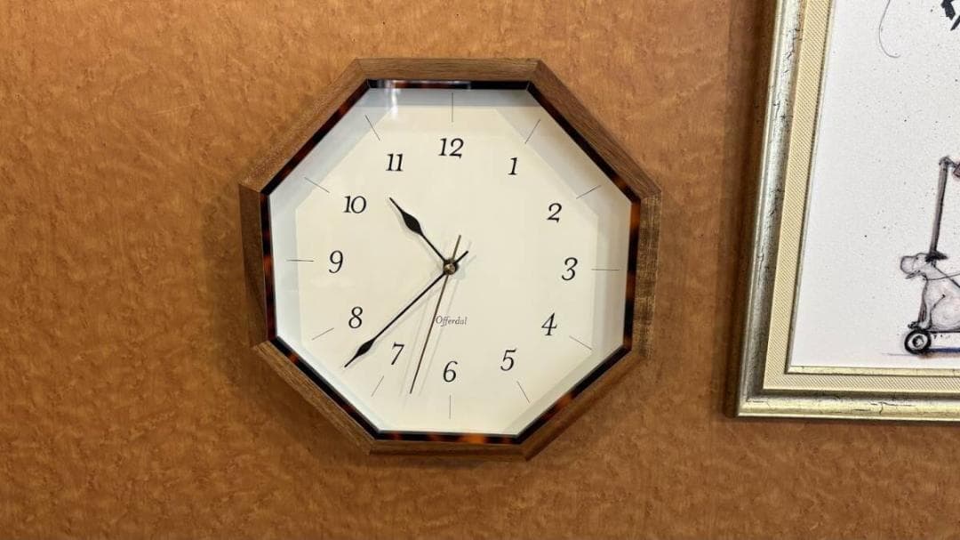 掛け時計 ウォールクロック シンプル 八角形 風水 べっ甲調 木フレーム