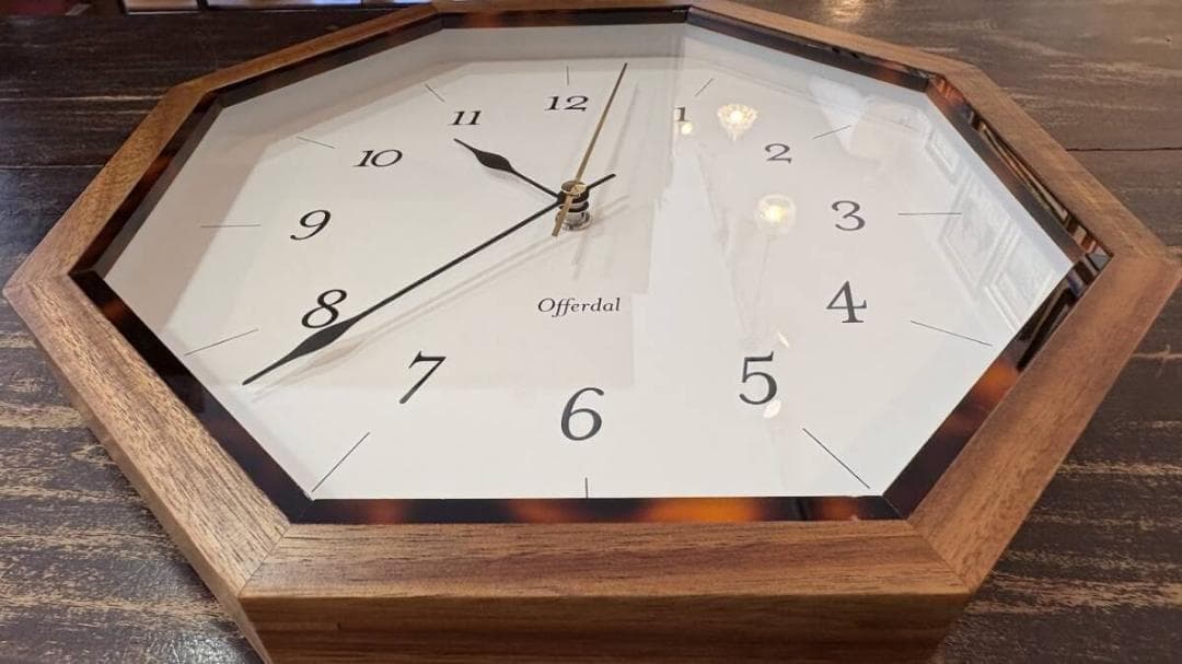掛け時計 ウォールクロック シンプル 八角形 風水 べっ甲調 木フレーム