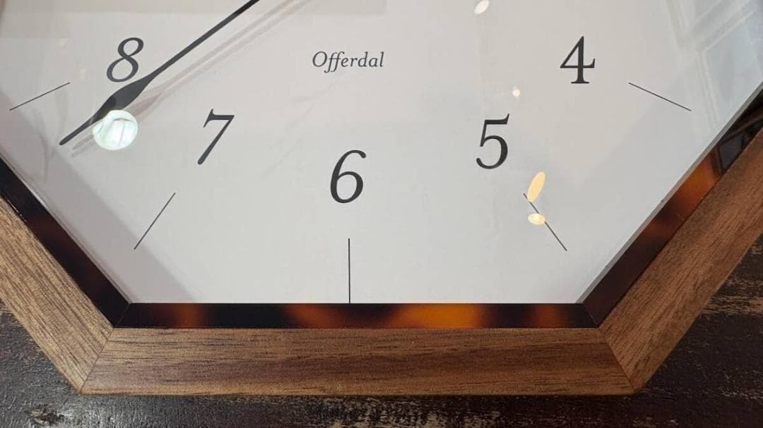 掛け時計 ウォールクロック シンプル 八角形 風水 べっ甲調 木フレーム