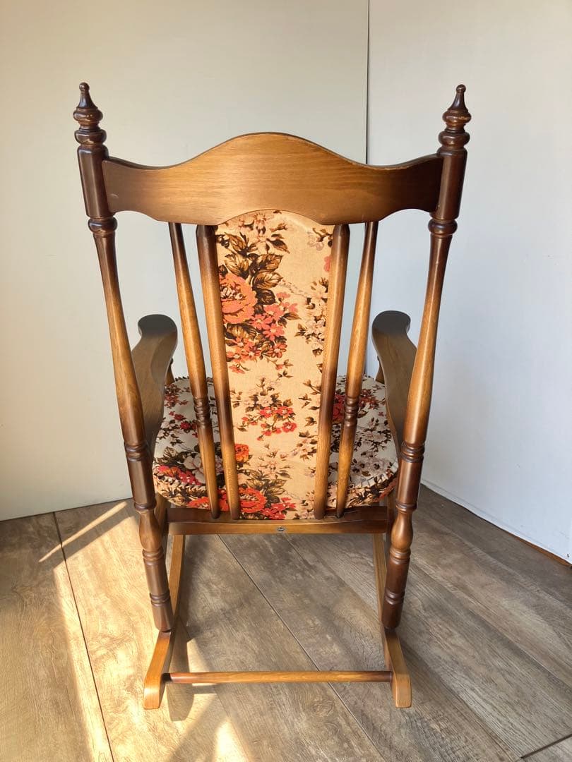 TOYO FURNITURE トーヨーファニチャー　ロッキングチェア