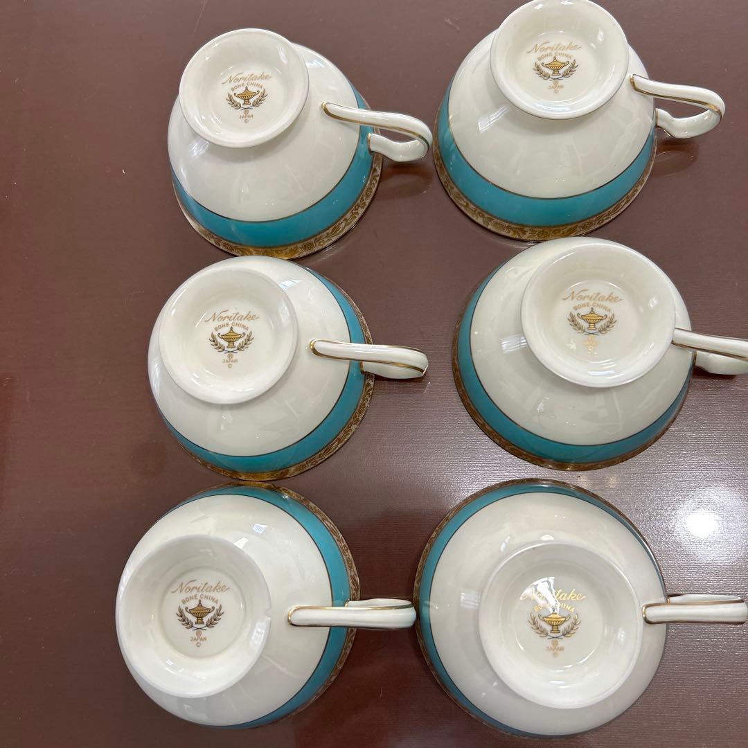 廃盤シリーズ　ノリタケ　シェフィールドSHEFFIELDカップ＆ソーサー